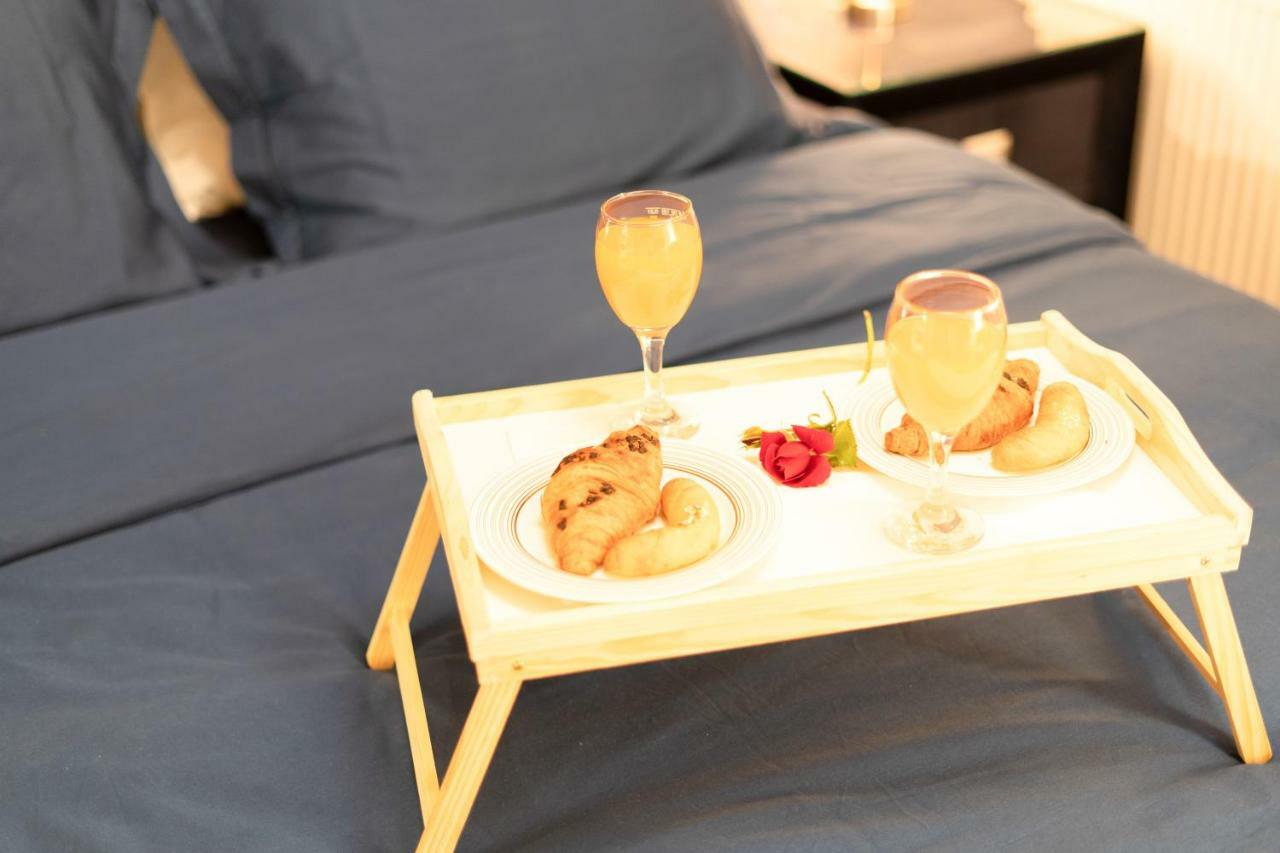 Jacuzzi Studio Apartman Mare'S 자그레브 외부 사진